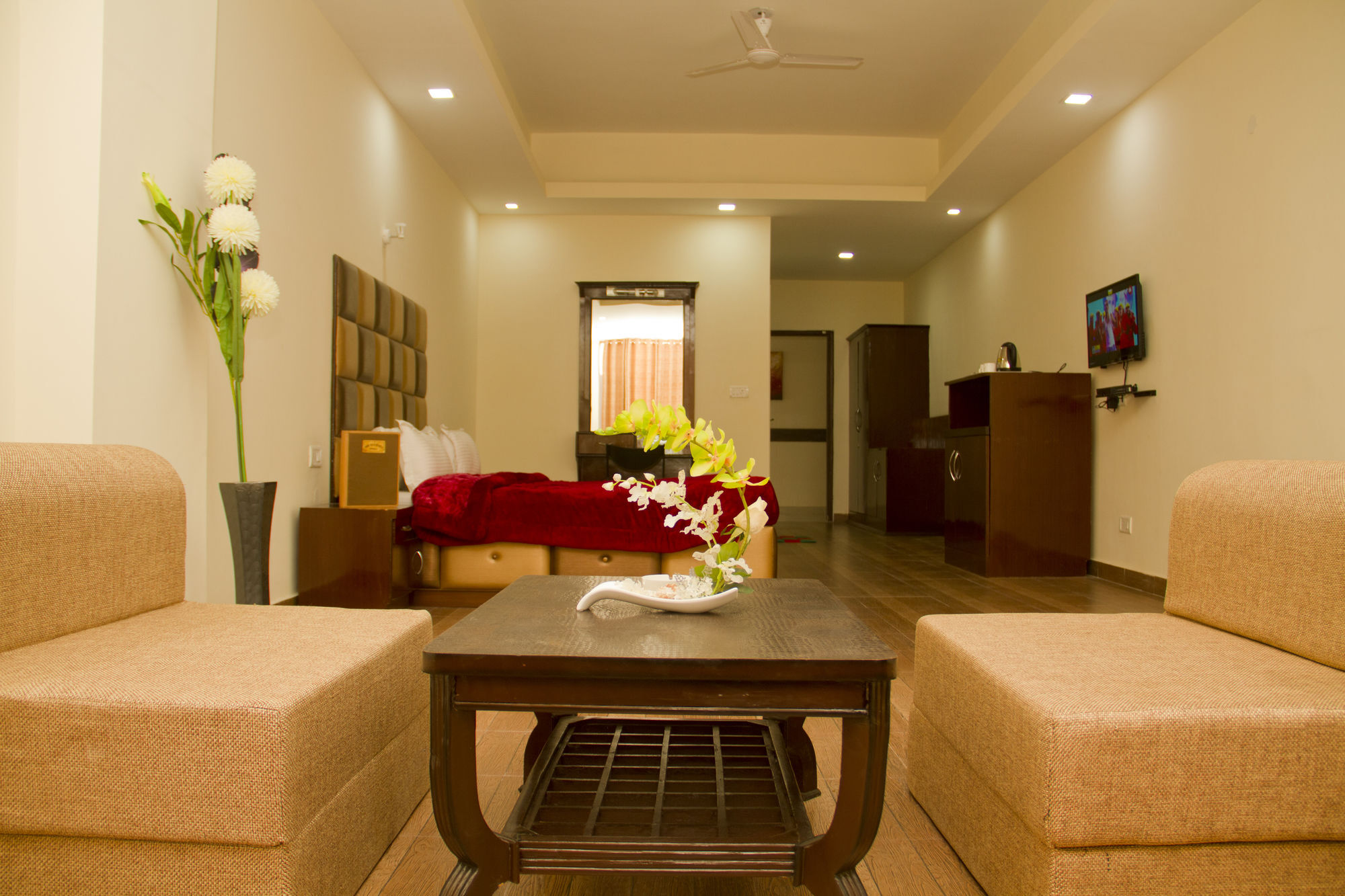 Adb Rooms Snow Touch Resort Manāli Exterior foto